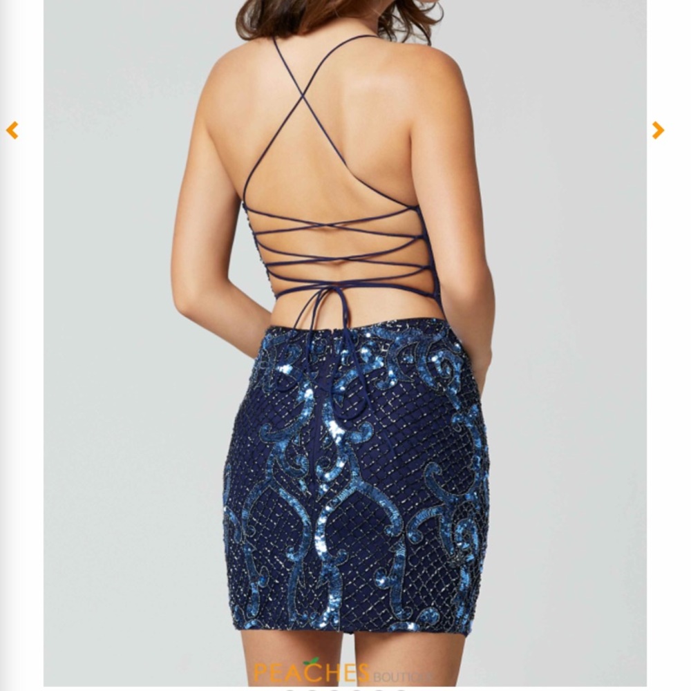 Primavera Short Fitted Dress